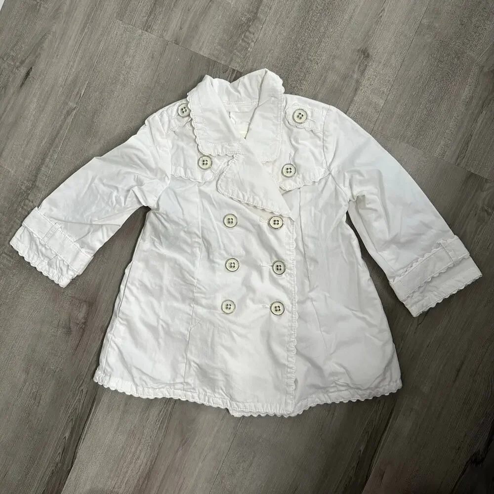 The Children's Place Trench Coat Baby Girl 12M White EUC Scalloped DoubleBreast